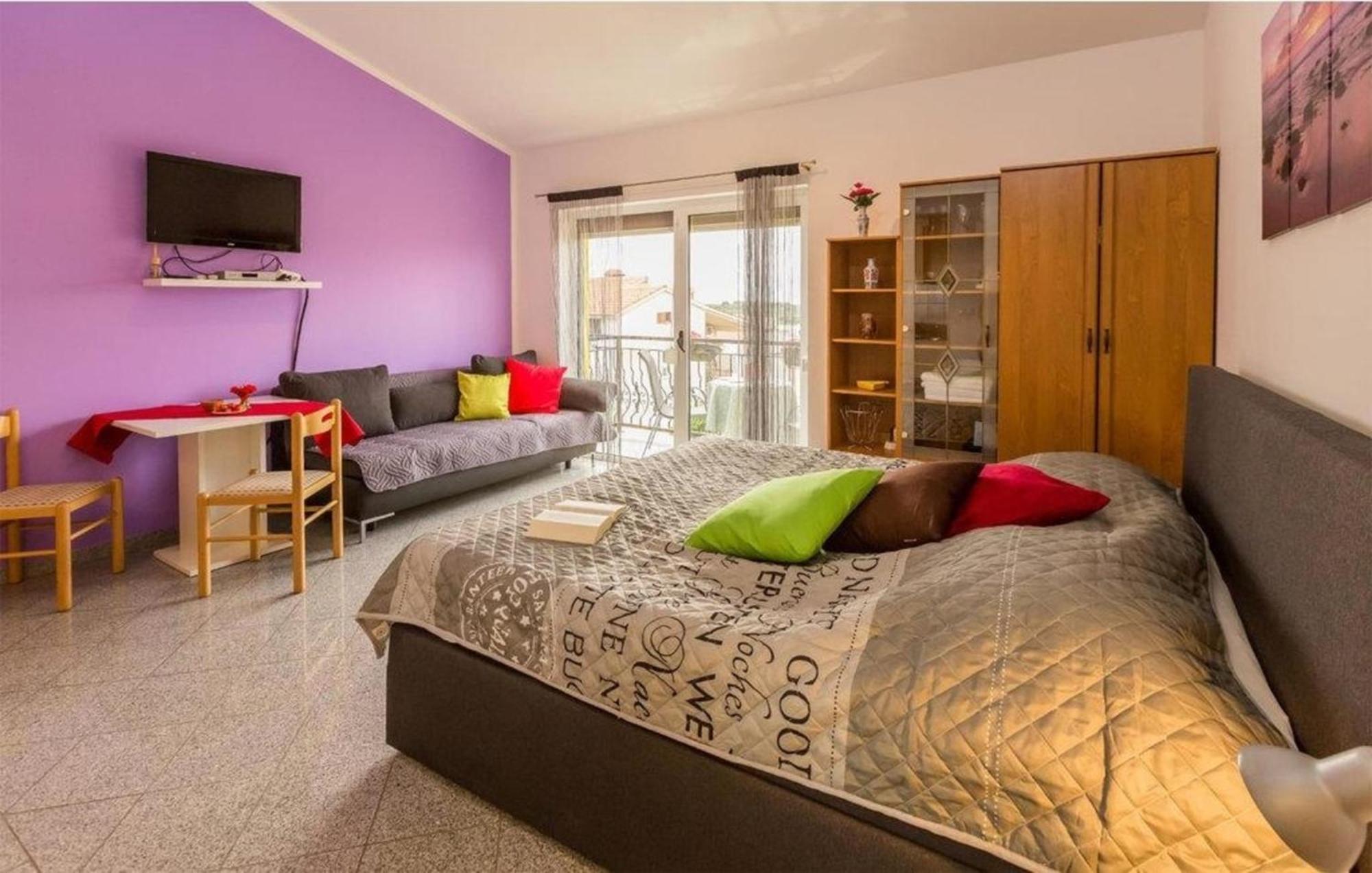 Fuer 3 Personen Ca 30 Qm In Pula, Istrien Istrische Riviera Pula